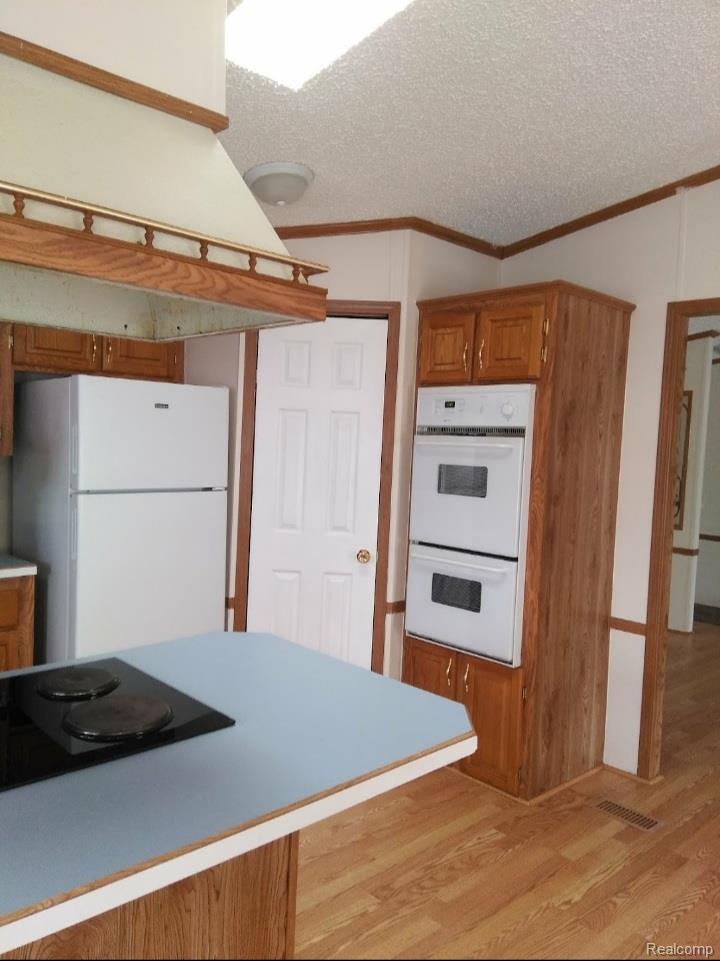 137 Scarlet Oak Lane