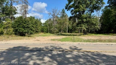 Photo for 3740 W North Down River Road