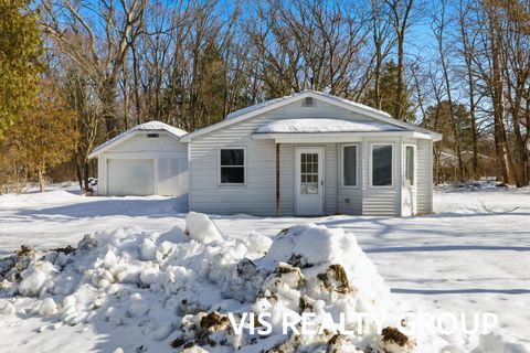 Tiny photo for 3966 Hess Street, Norton Shores City, MI 49444 (MLS # 71025062389)
