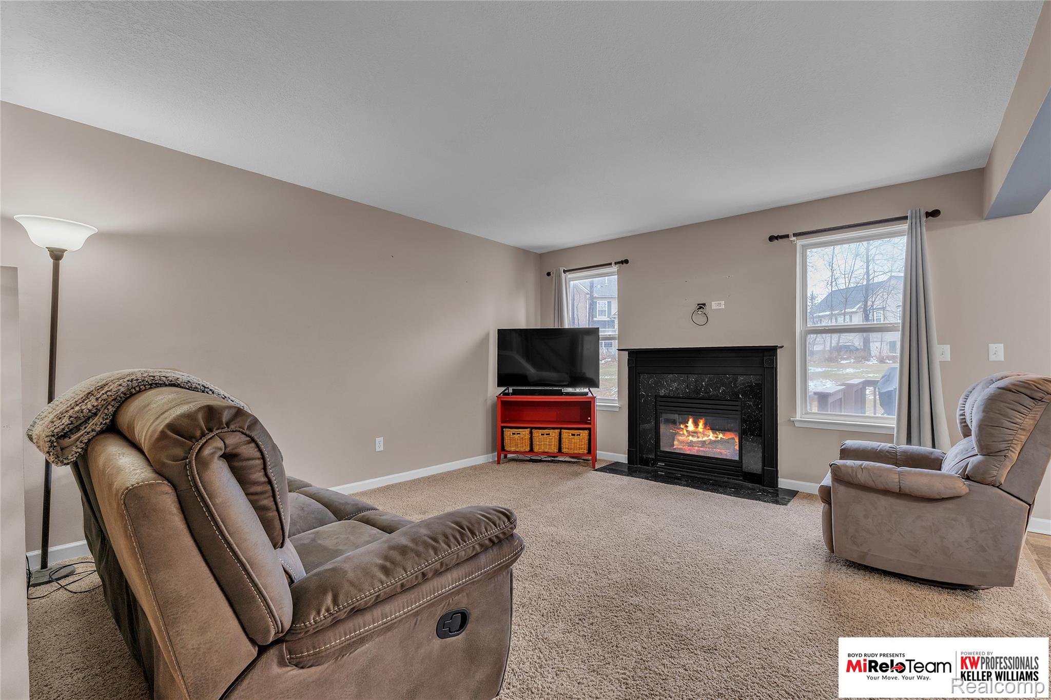 4516 Willow View Court