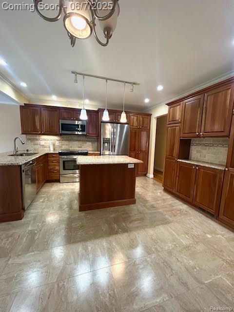 Madison Heights City, Michigan 48071, United States, 3 Bedrooms Bedrooms, ,2 BathroomsBathrooms,Residential,Pending,143574