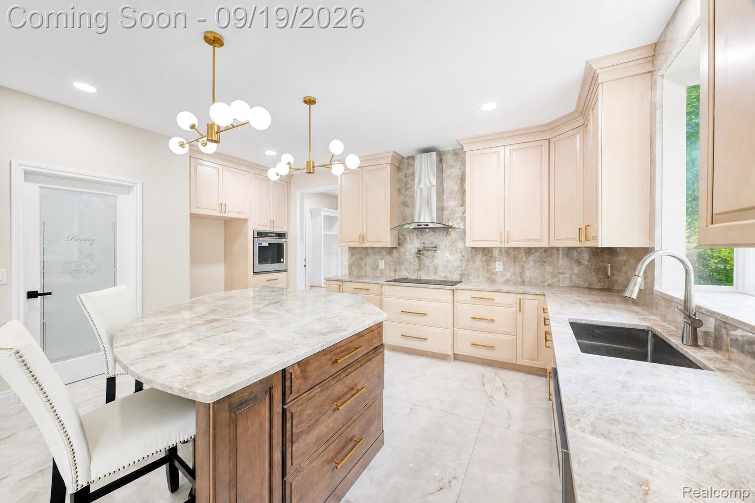 5555 Holm Drive