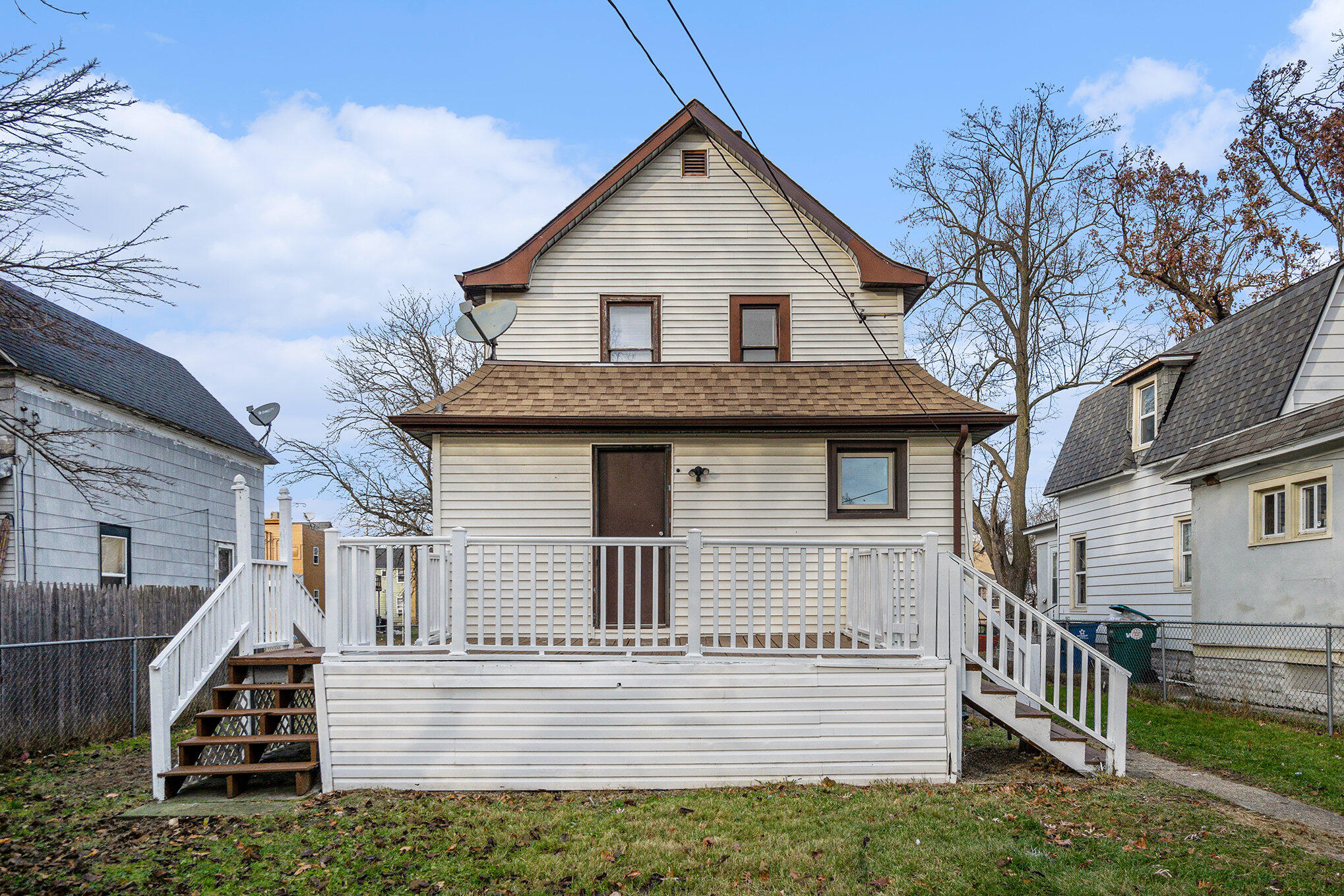 1612 E Stockbridge Avenue