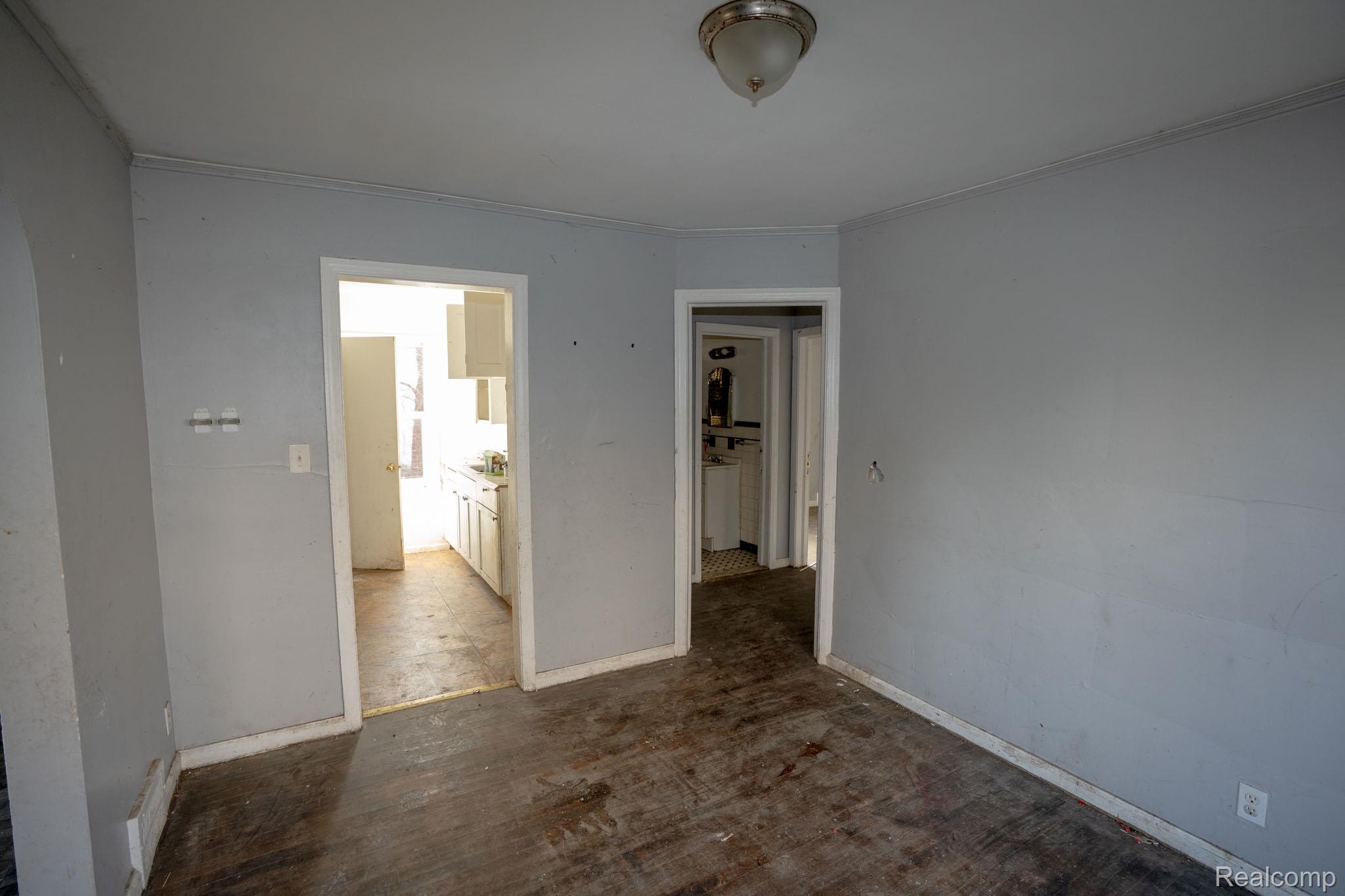 9321 Grandmont Avenue