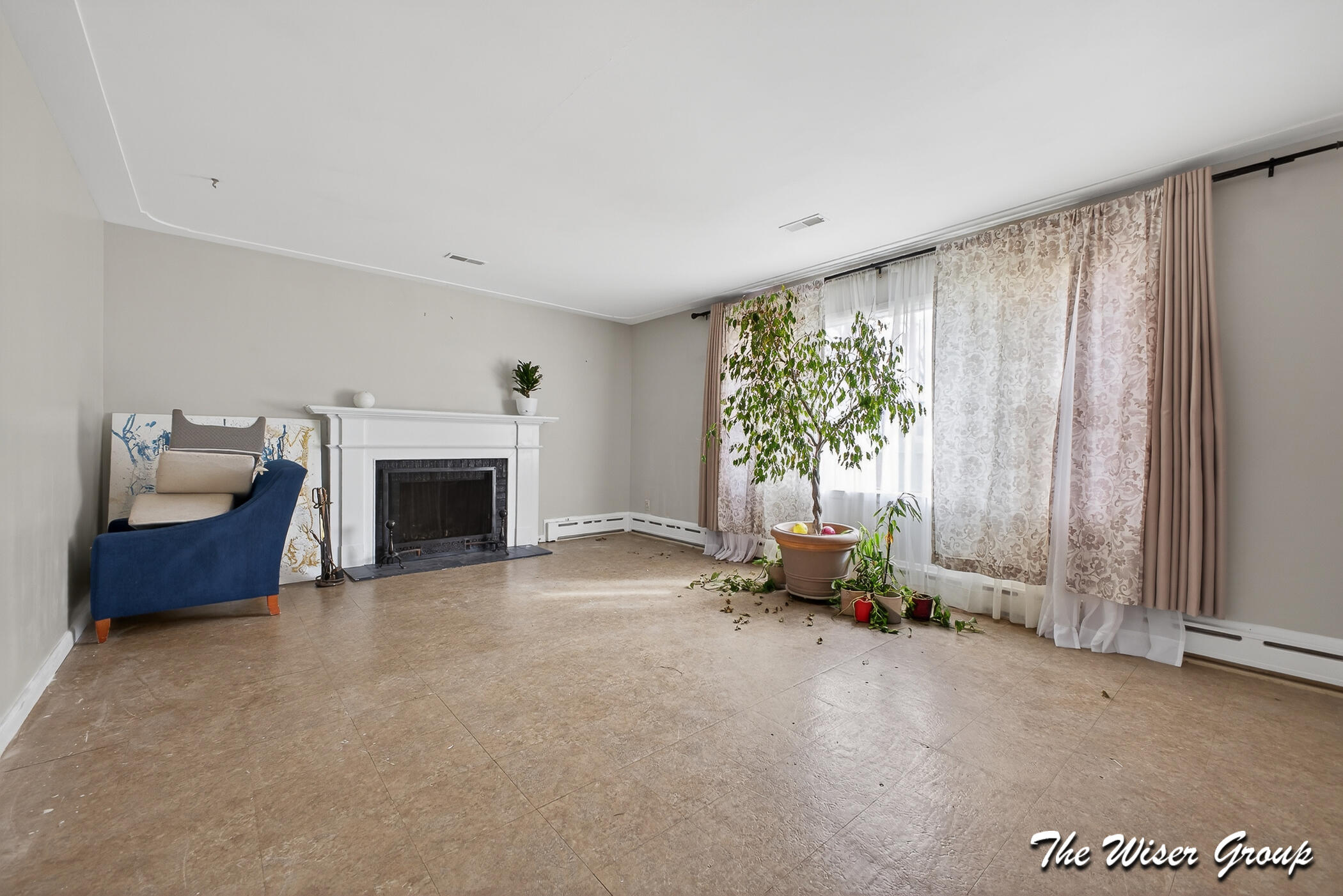 1435 Diamond Avenue NE