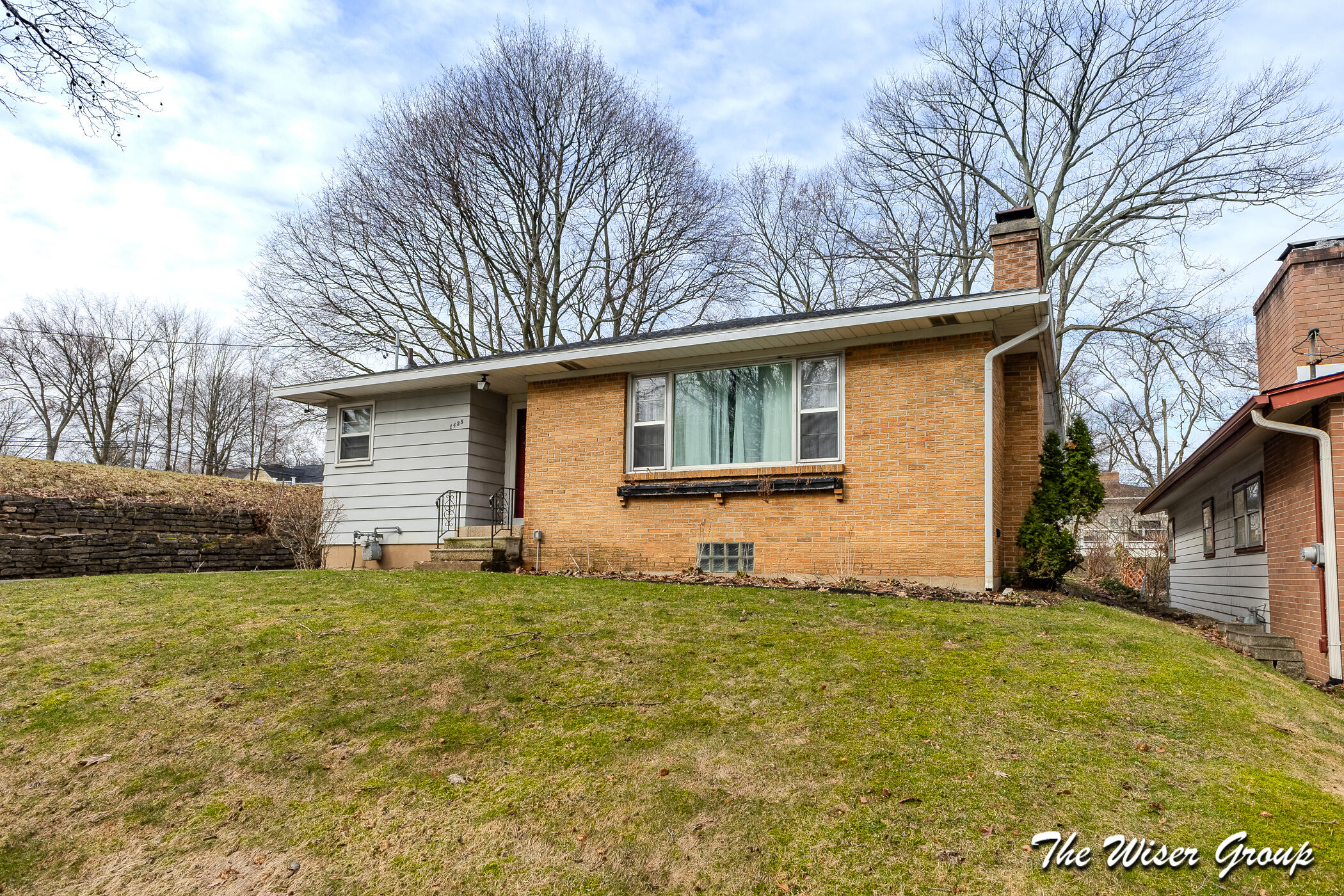 1435 Diamond Avenue NE