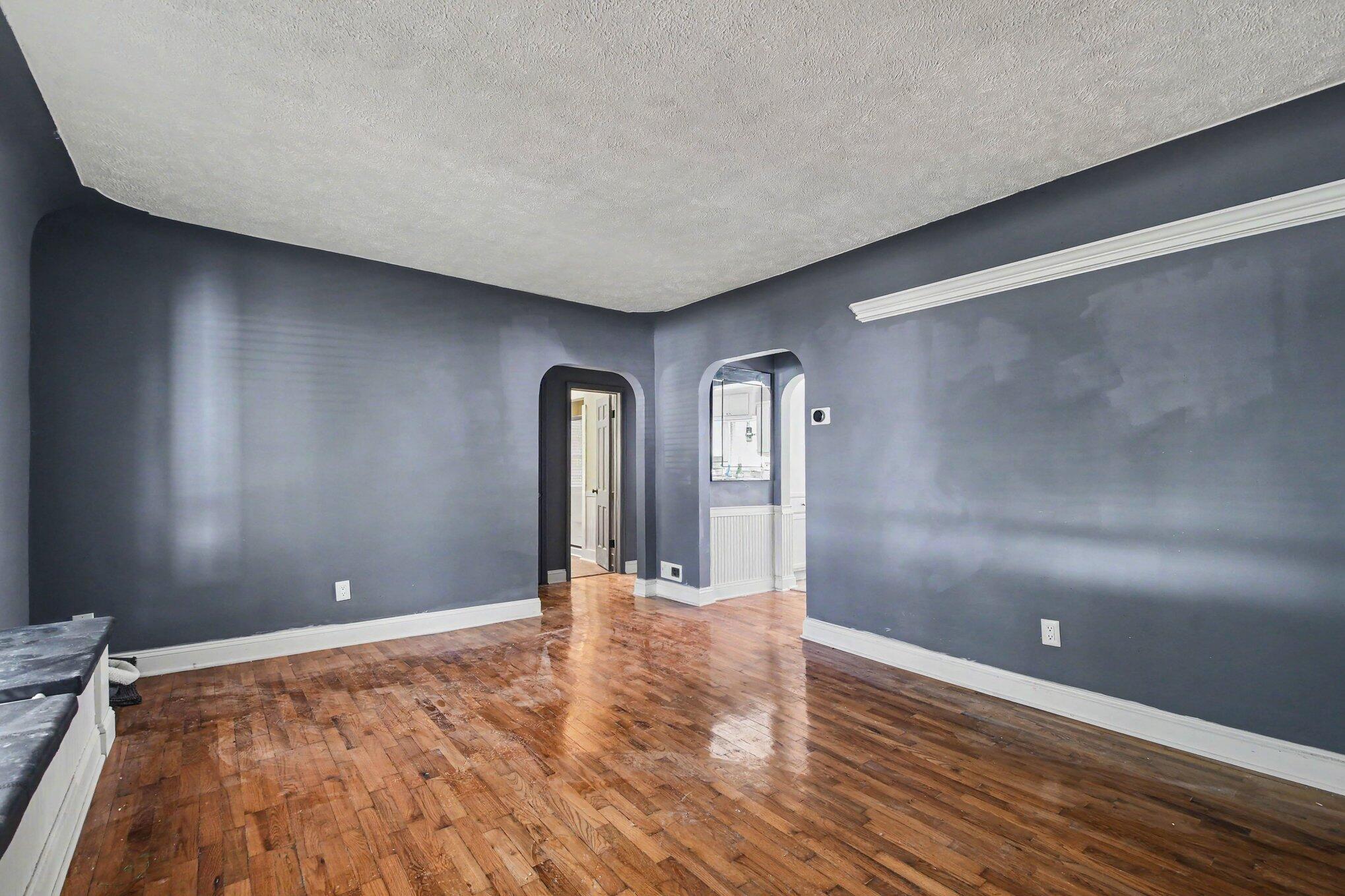 532 Clayton Avenue NW