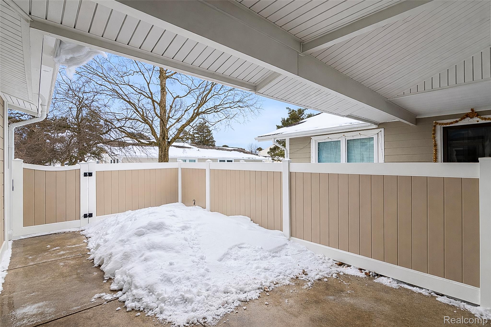 39615 Village Wood Lane