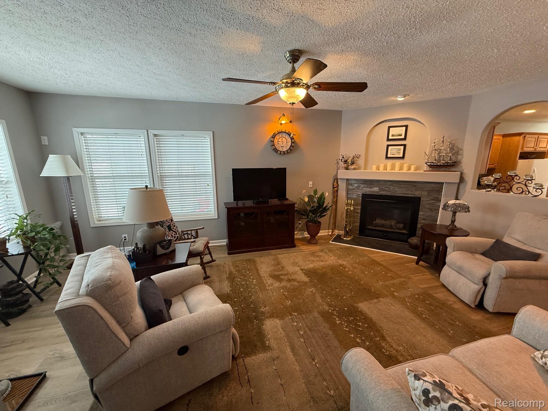 16106 Landcaster Way