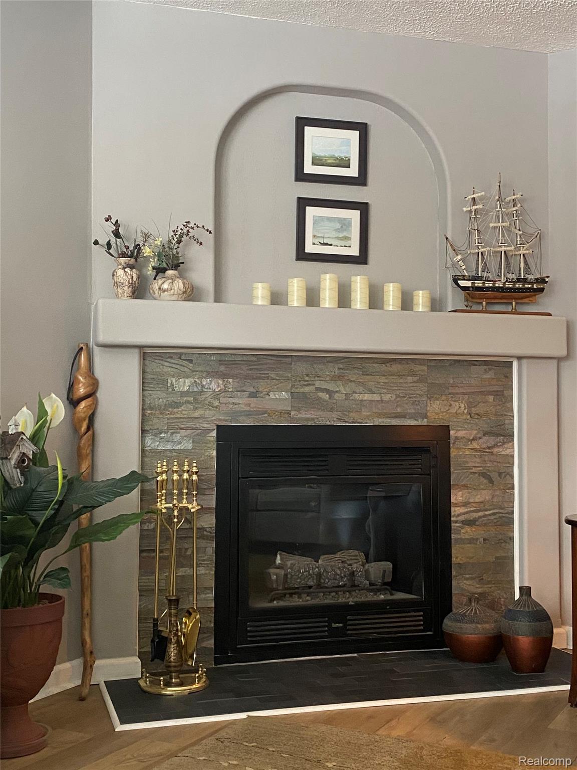 16106 Landcaster Way