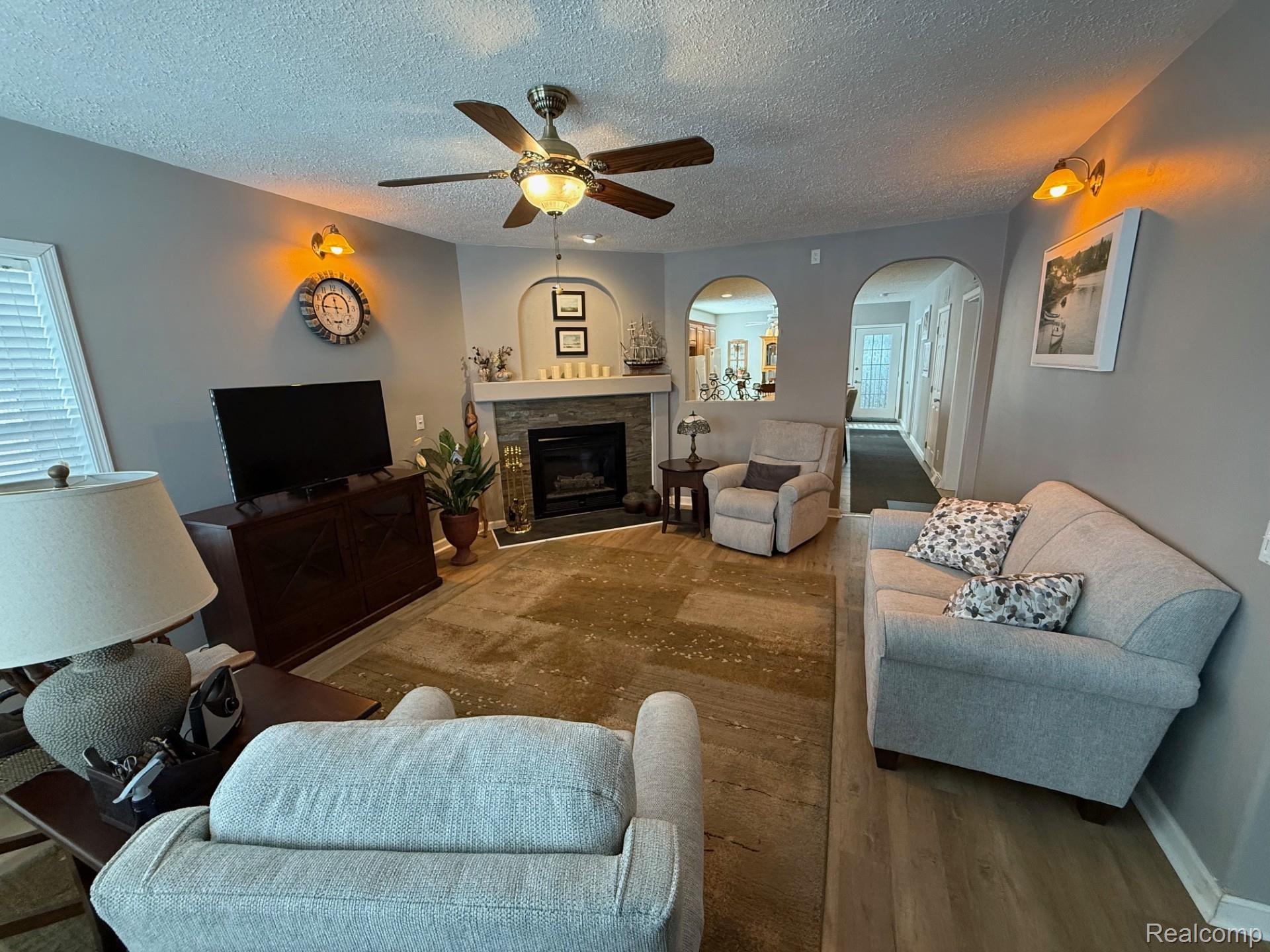 16106 Landcaster Way