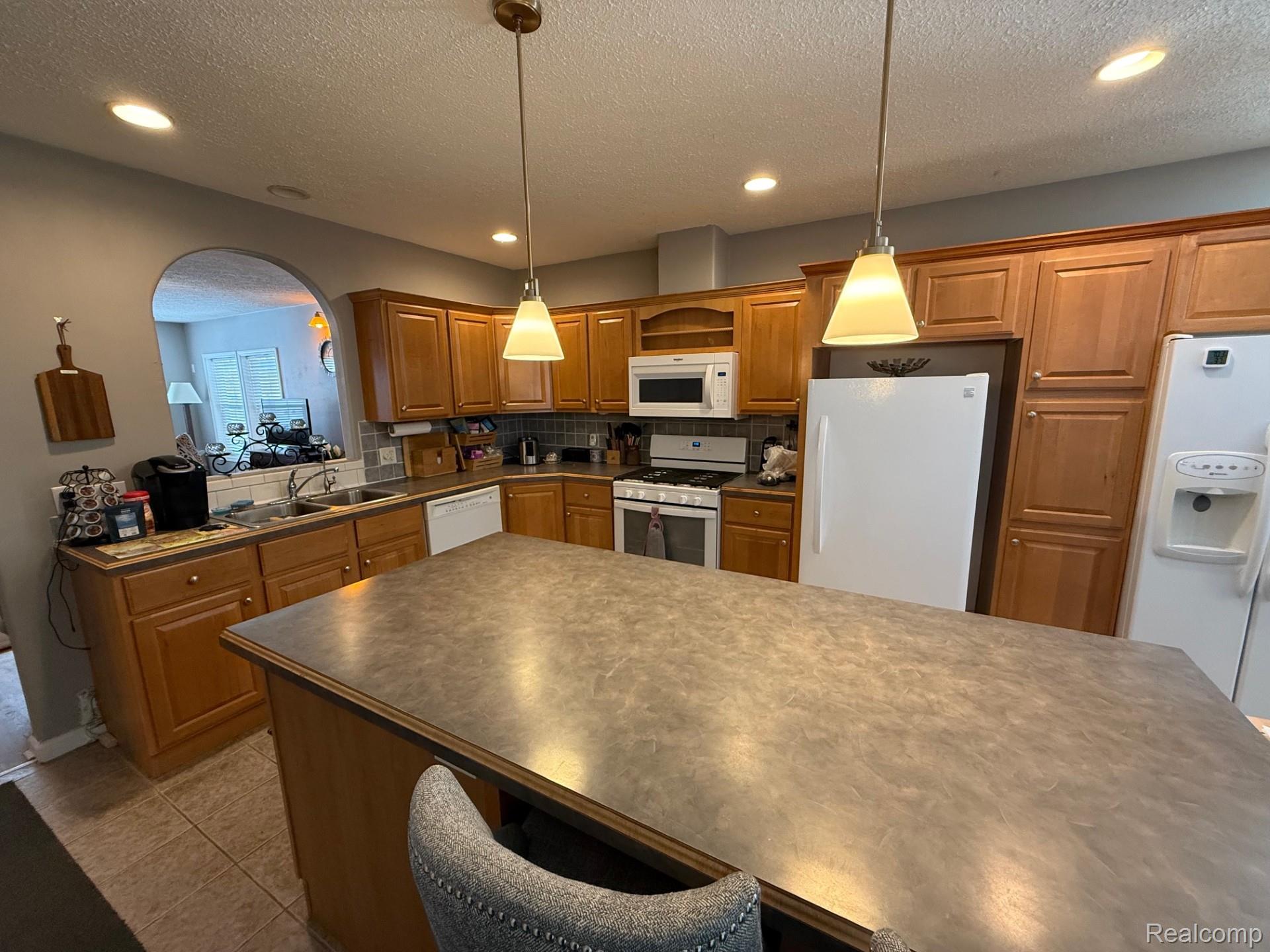 16106 Landcaster Way