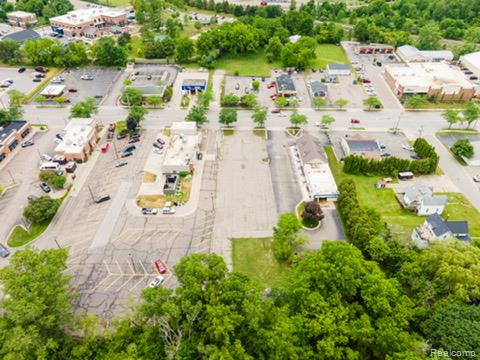 11319 S Saginaw Street