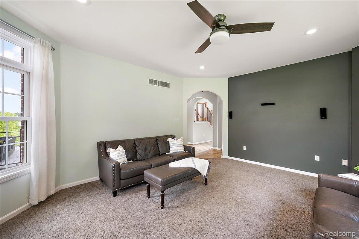 5035 Hidden Ridge Drive