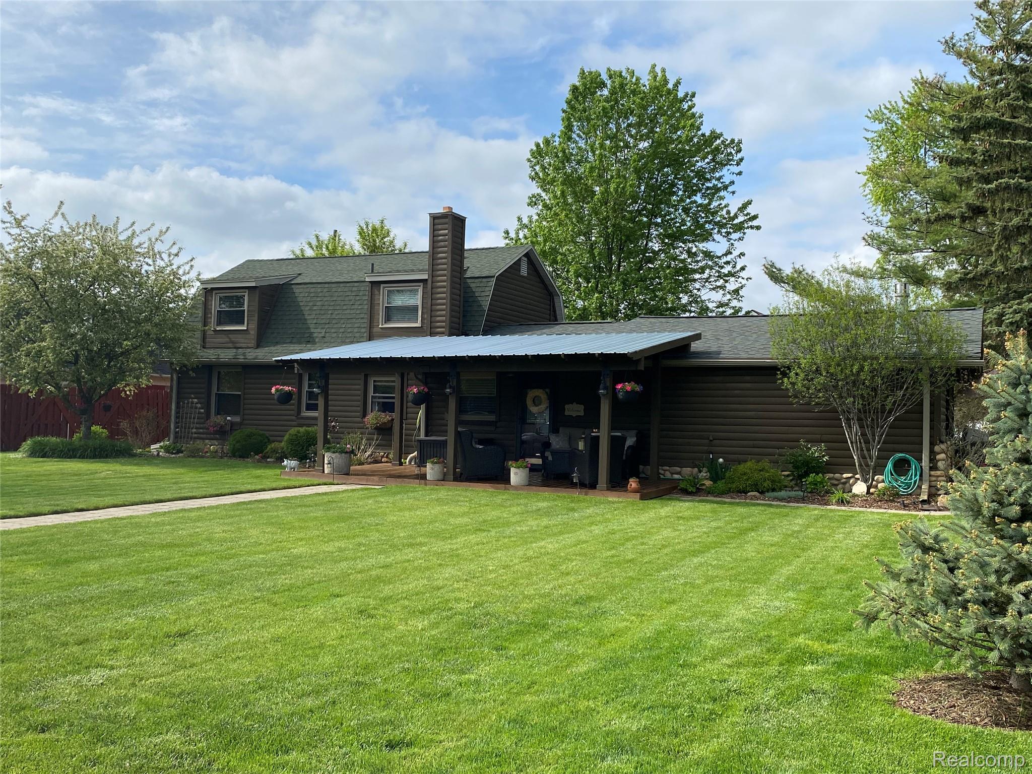 8402 27 Mile / Edmund Lane