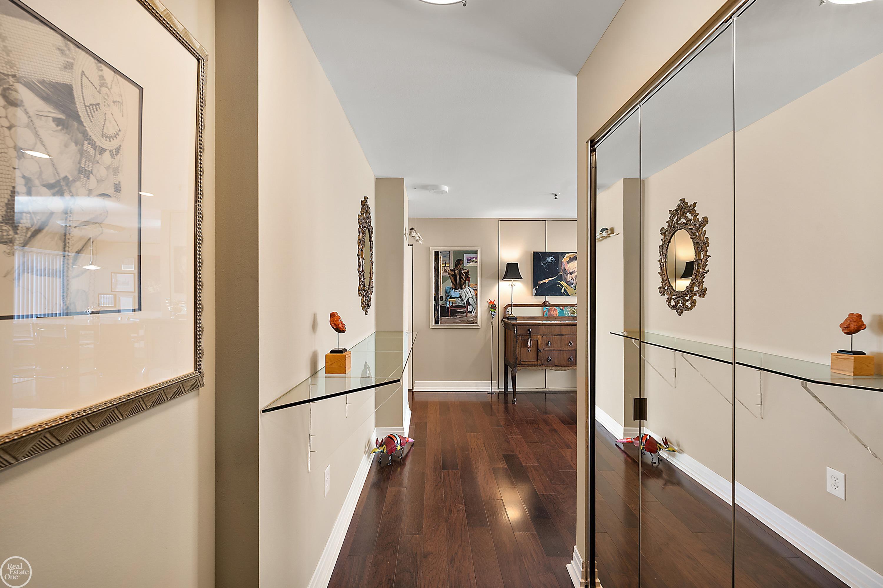 1001 W Jefferson Ave Unit 7B Avenue