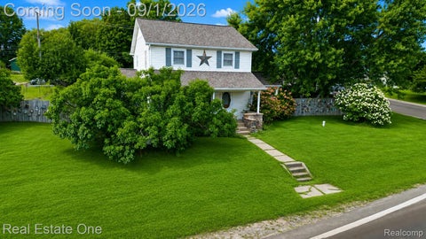 Tiny photo for 206 Broadway, Springfield Charter Township, MI 48350 (MLS # 20261035921)
