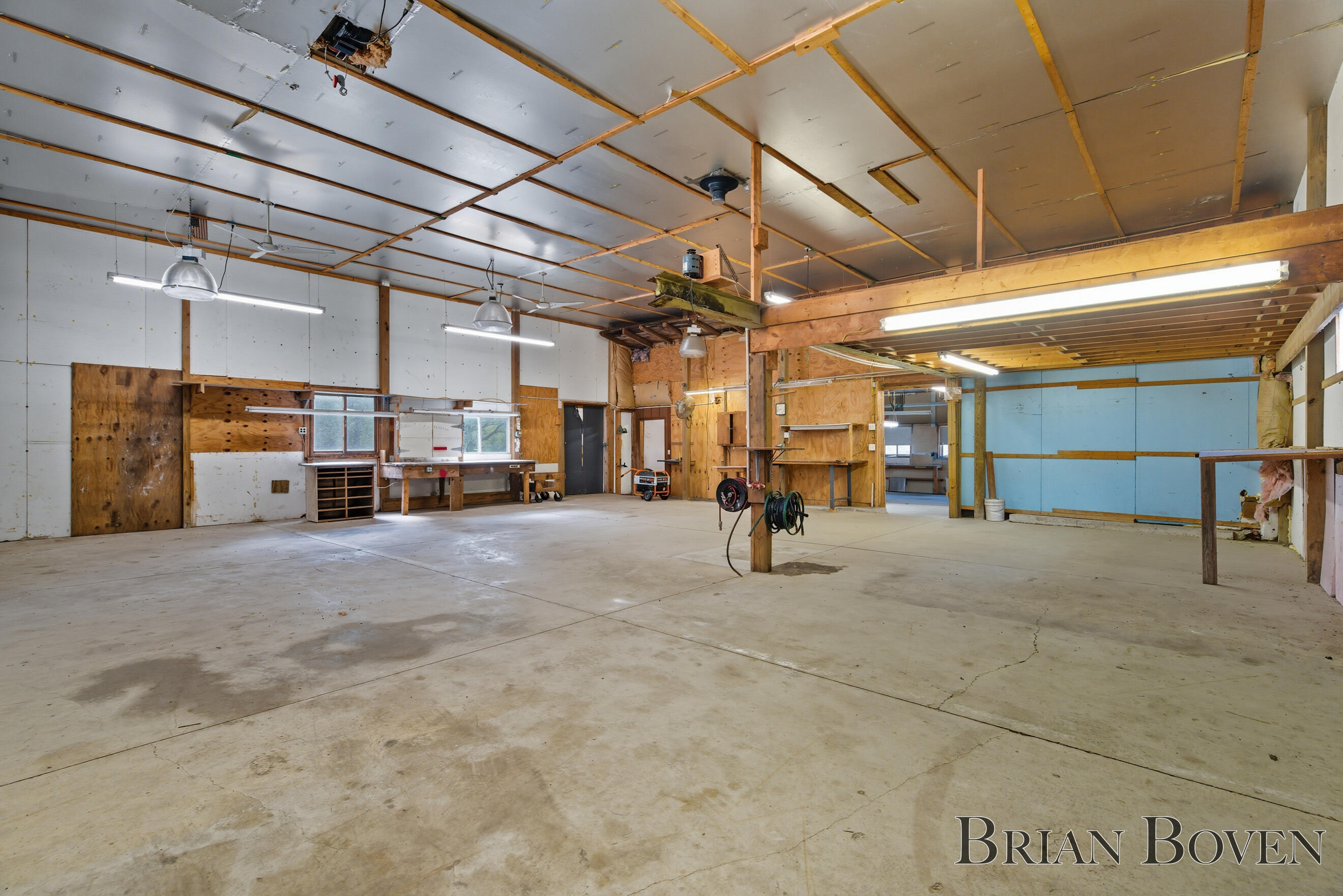 9024 Algoma Avenue NE