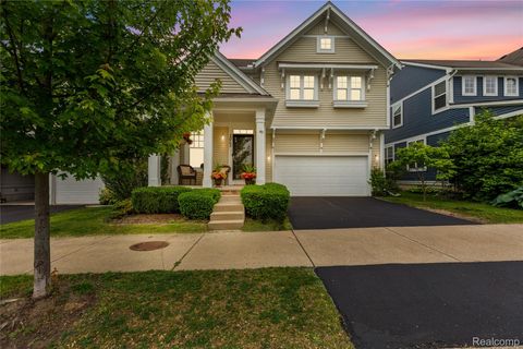 2062 Fountain Park Avenue Keego Harbor City MI 48320