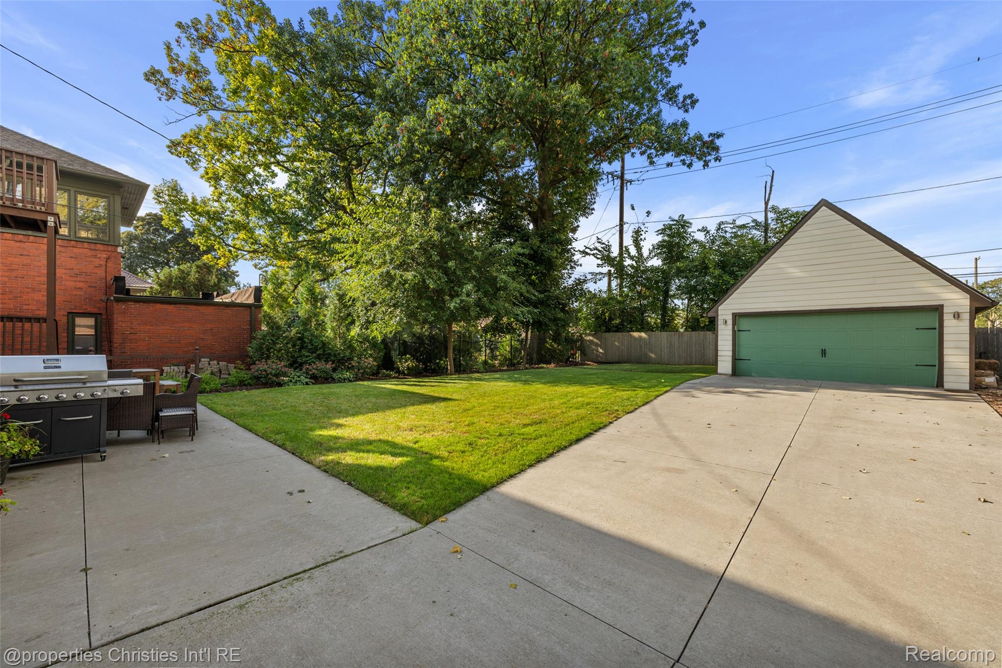 2915 Seminole Street