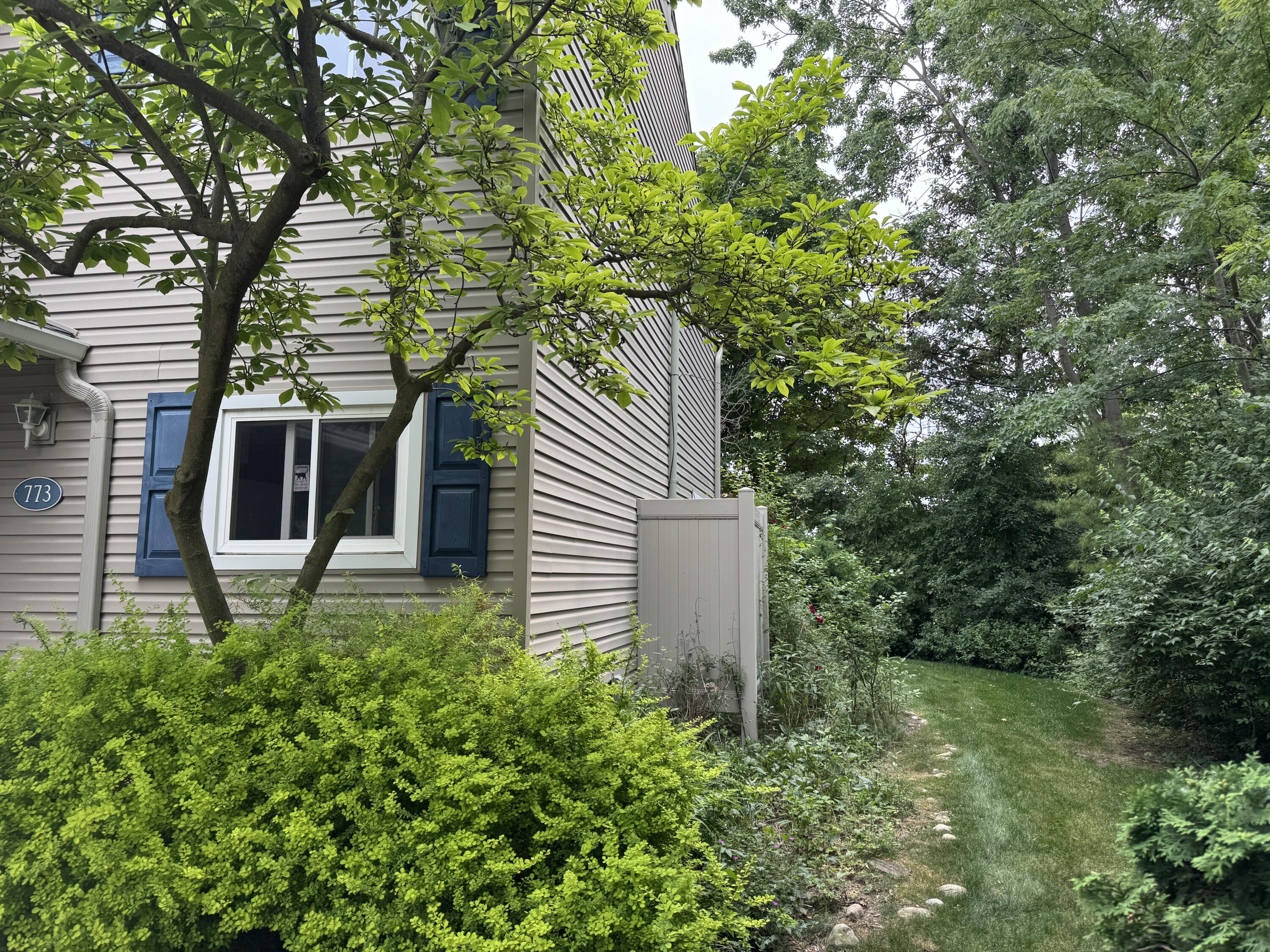 773 Kirts Boulevard