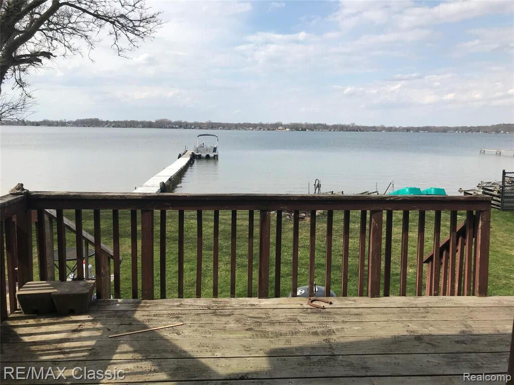 381 E Shore Drive