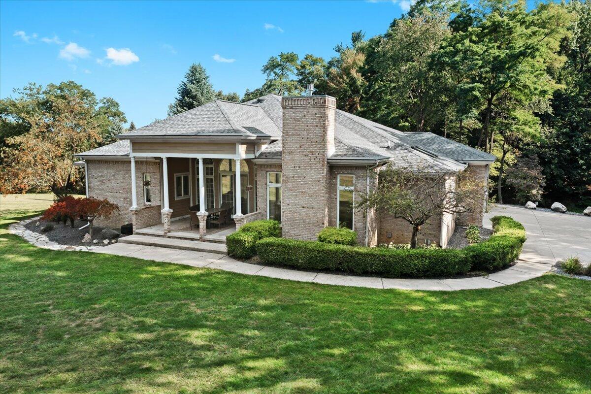2950 High Hillcrest Drive