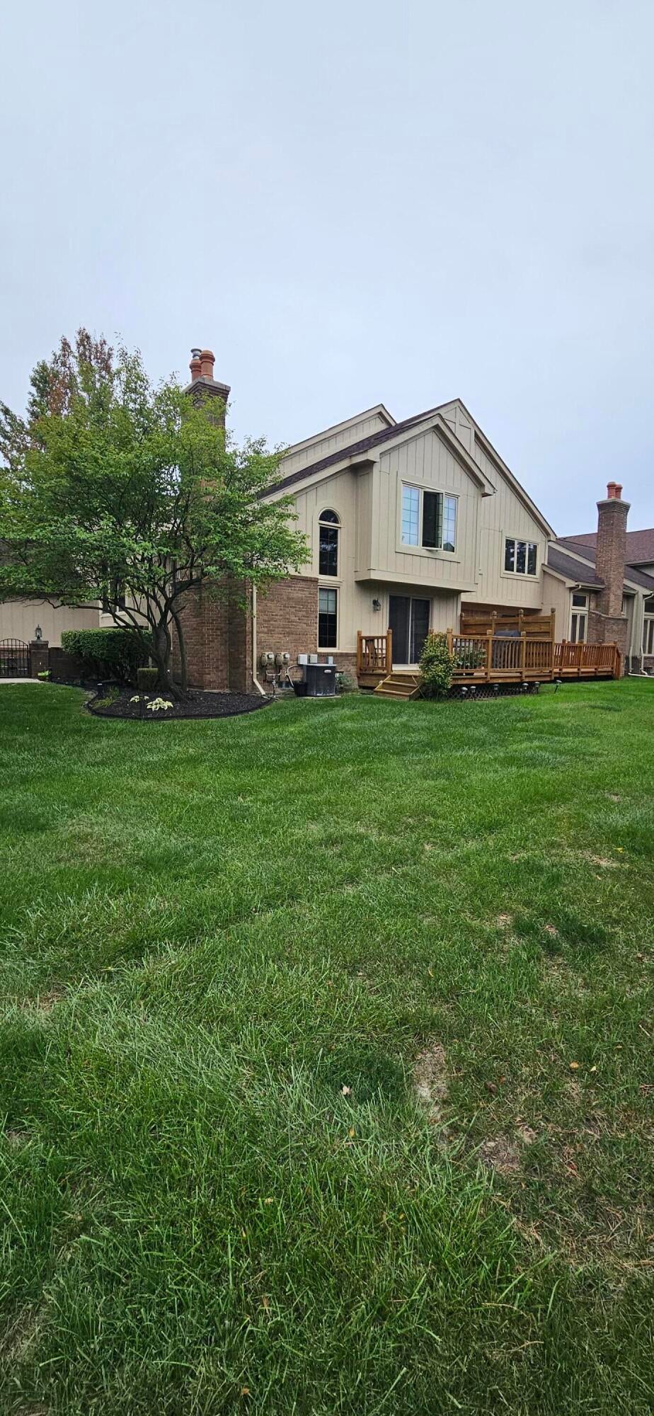 37676 N Laurel Park Drive 70