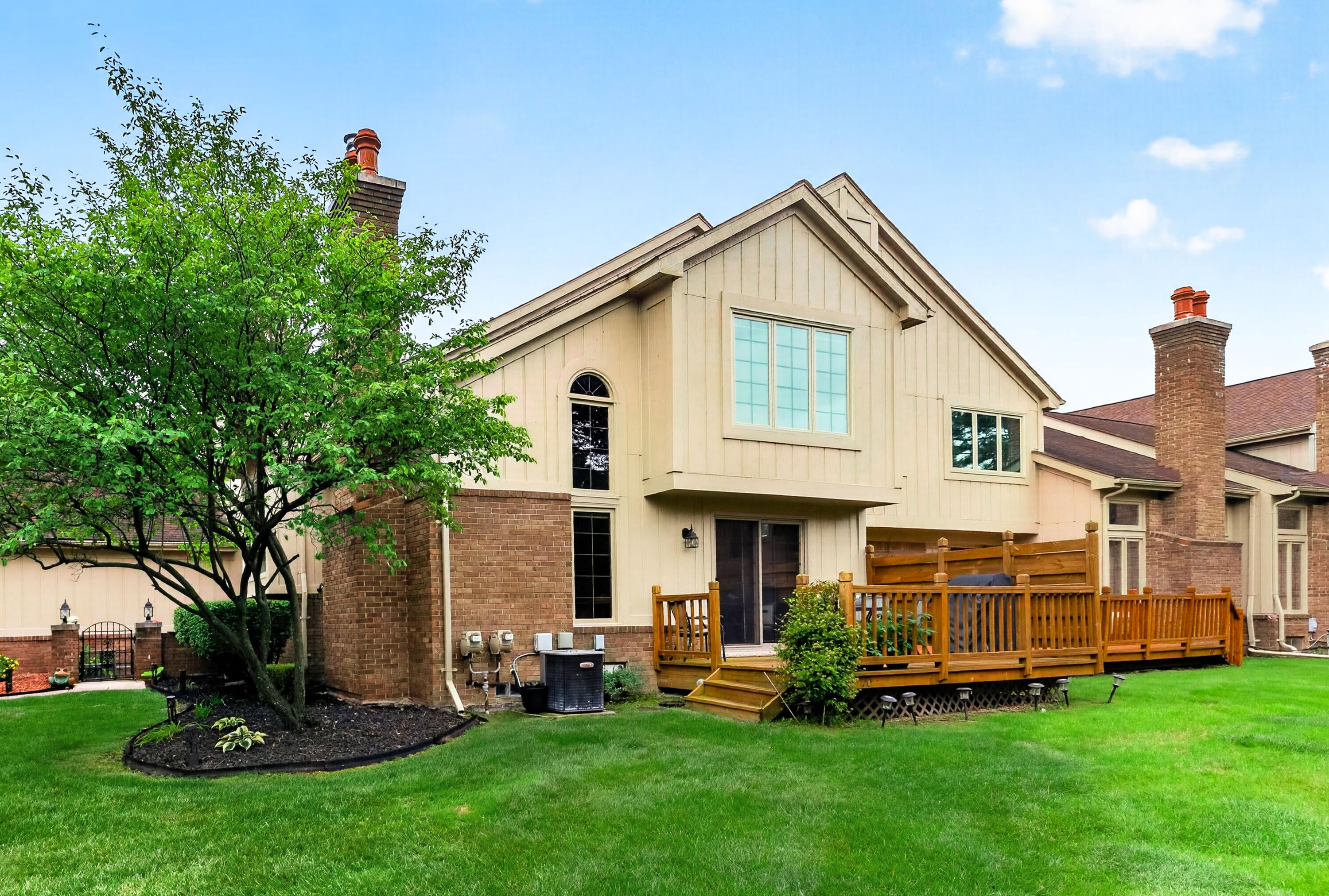 37676 N Laurel Park Drive 70