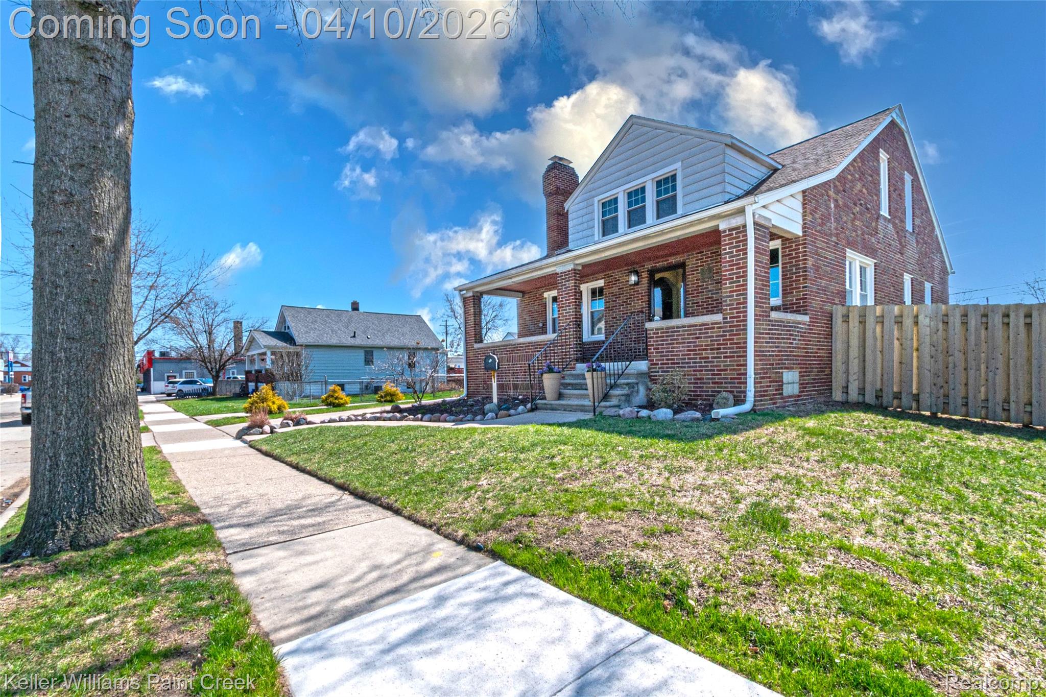 7392 Voerner Avenue