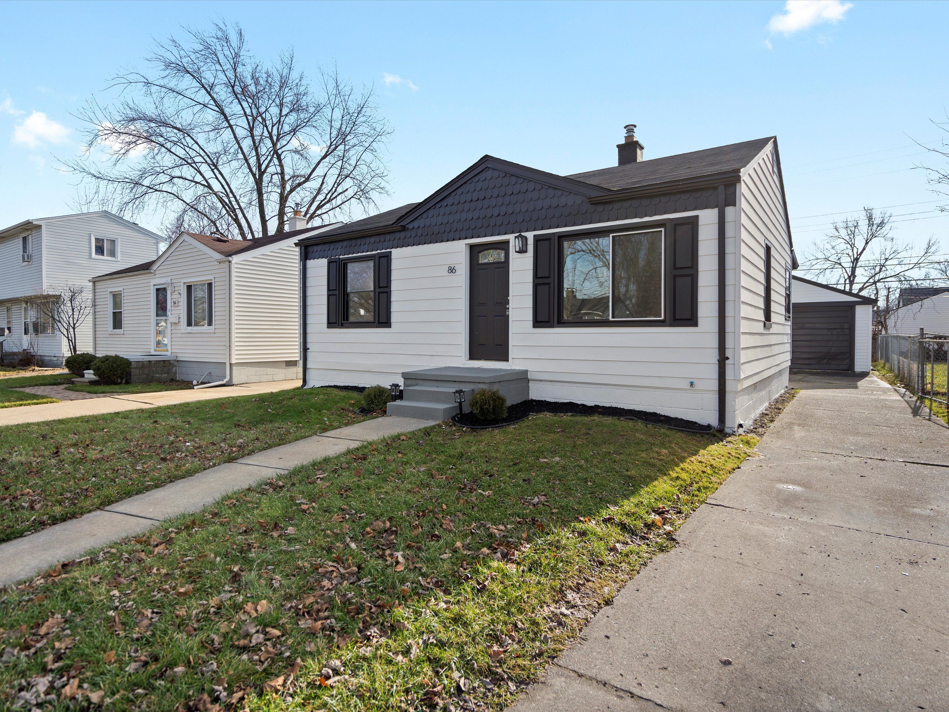 86 E BARRETT Avenue