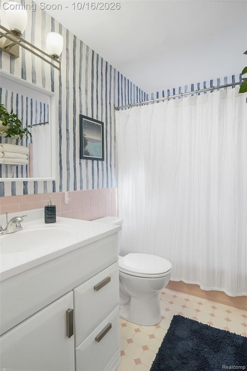 Tiny photo for 3421 Hillside Drive #4, Royal Oak City, MI 48073 (MLS # 20261082497)