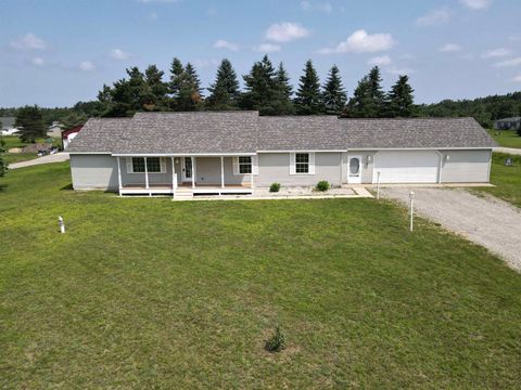 Photo of 2703 Orchard Beach Drive, Benton Township, MI 49721 (MLS # 78080059039)