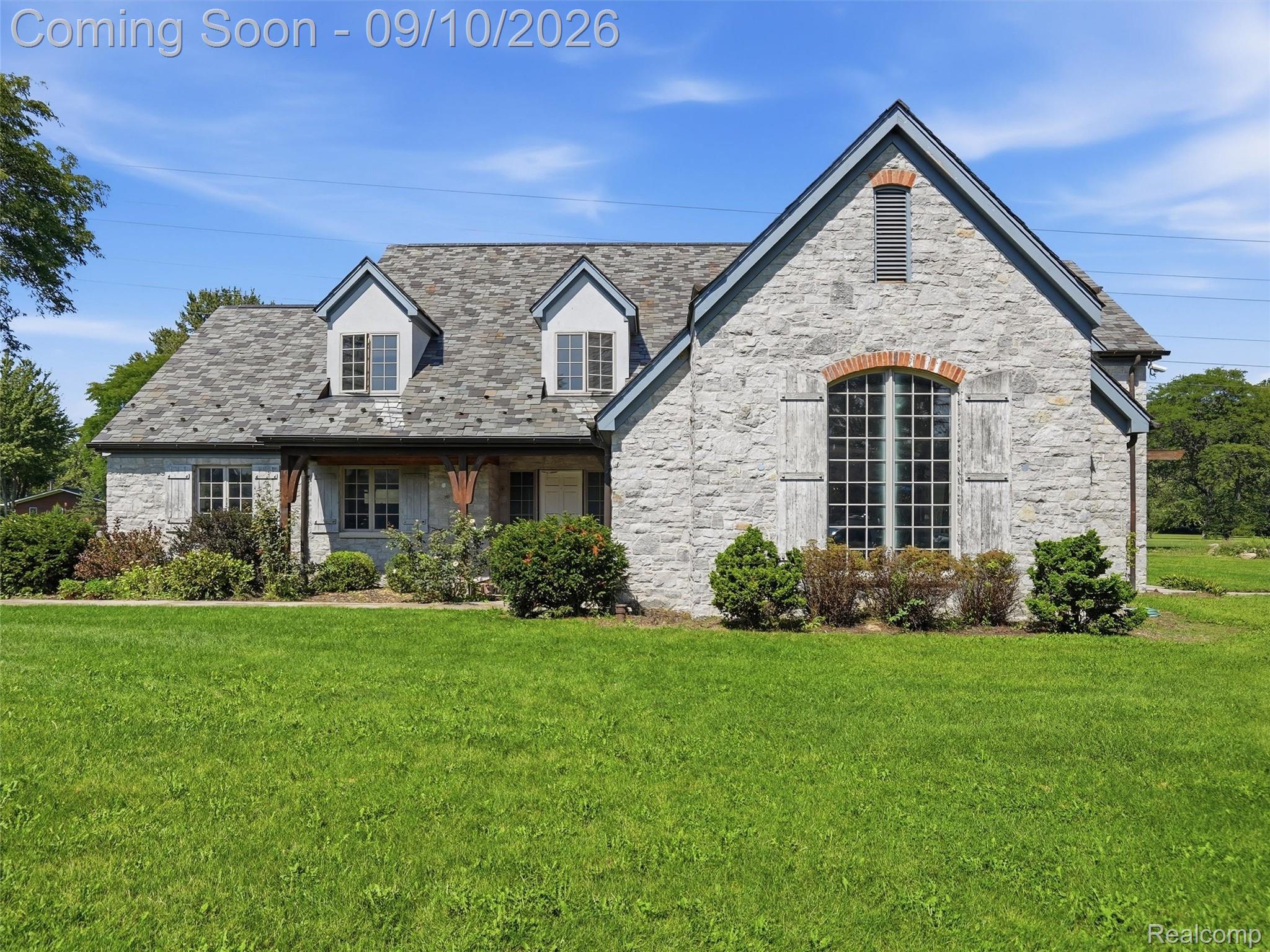 61400 Romeo Plank Road