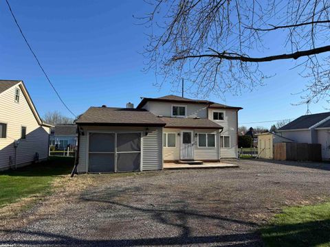 710 Ruskin Avenue Algonac City MI 48001