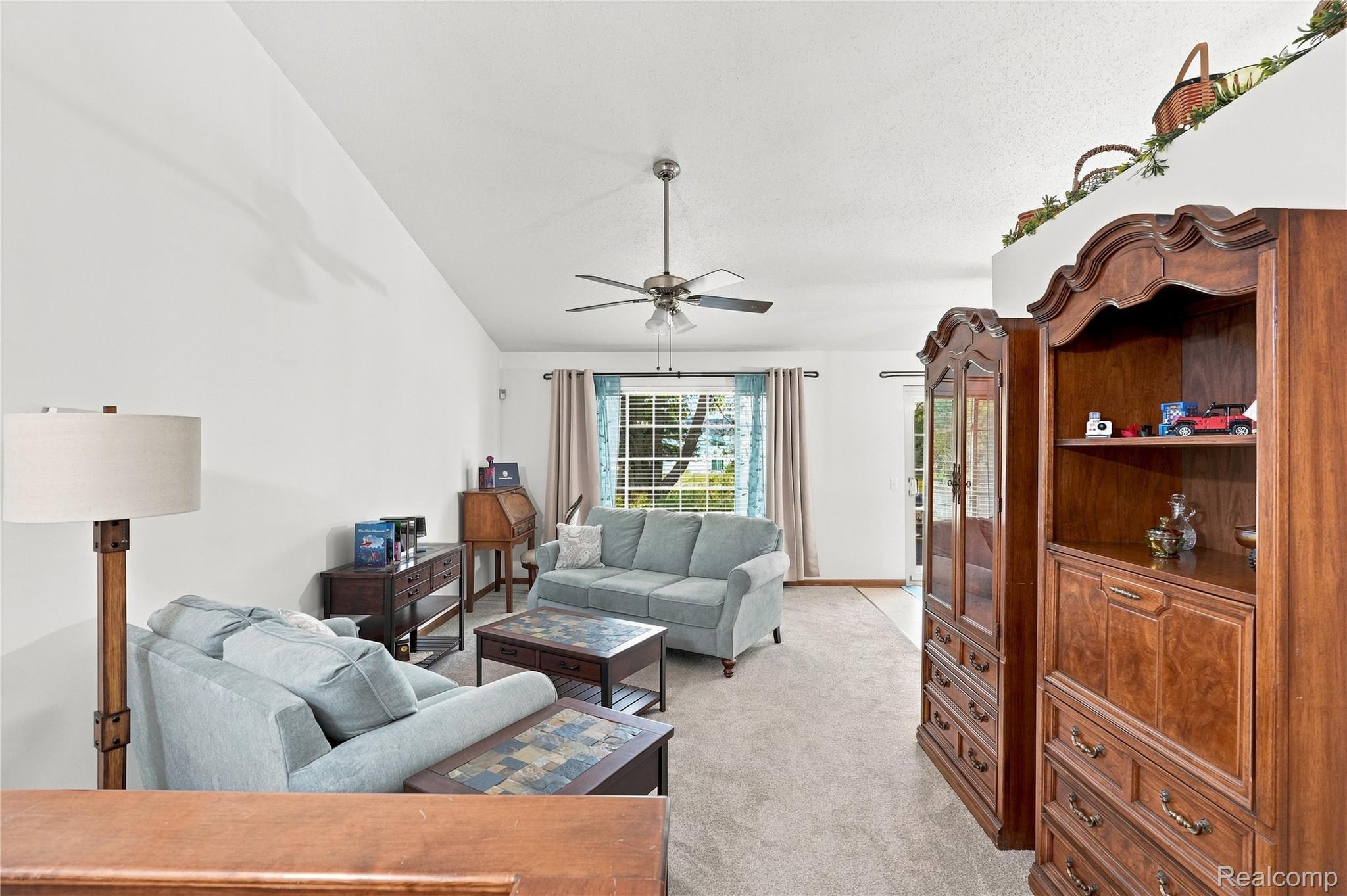 22240 Quail Run Circle 2