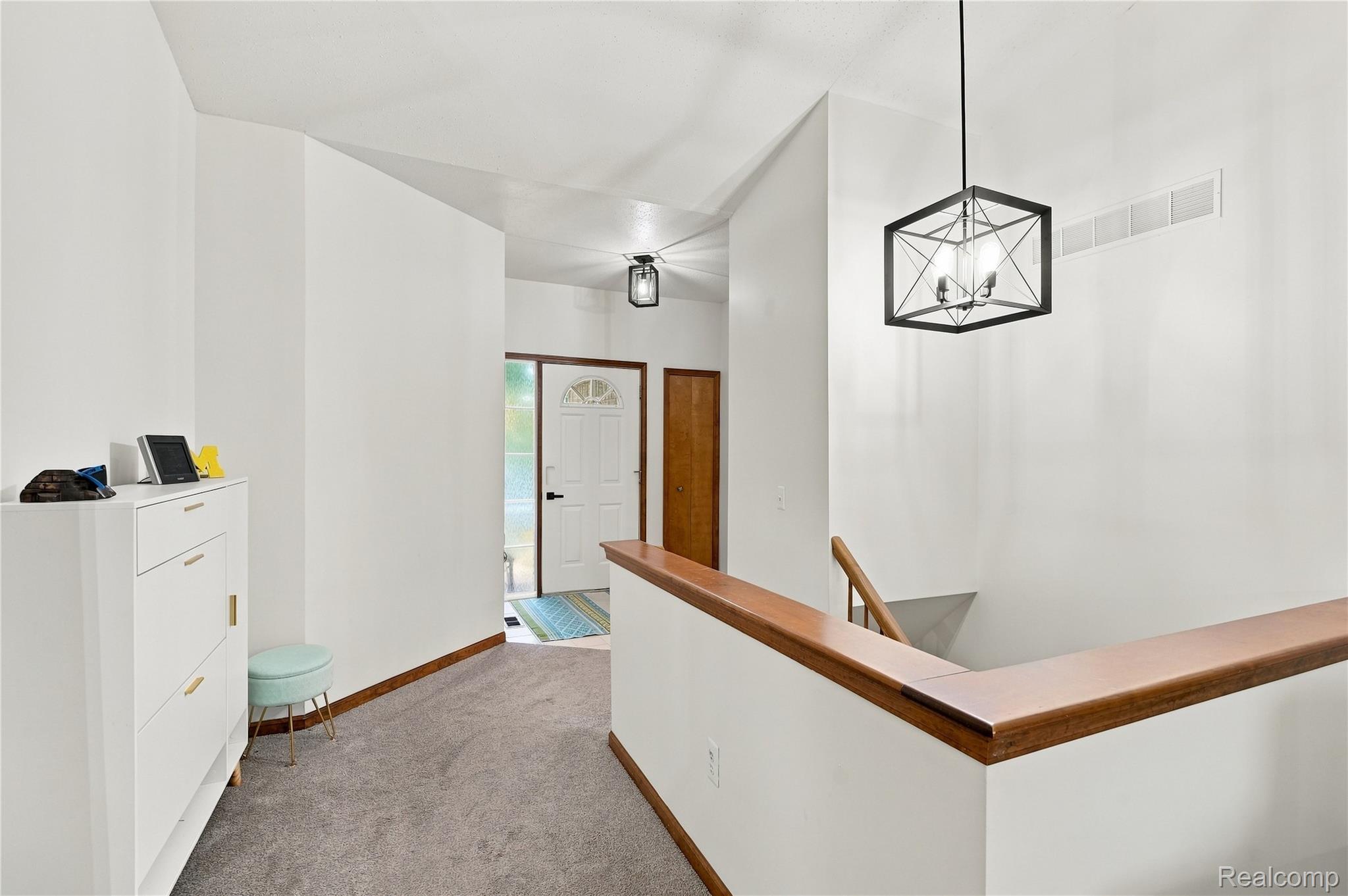 22240 Quail Run Circle 2