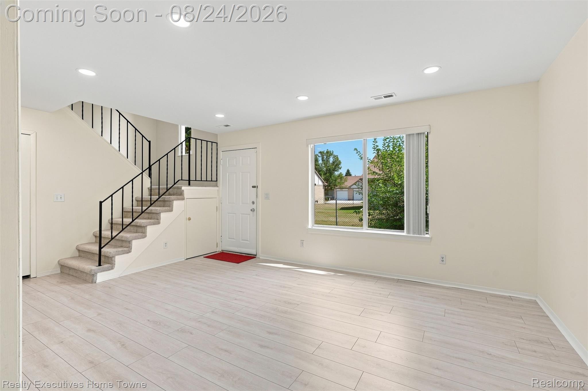 40830 Highpointe Drive 17
