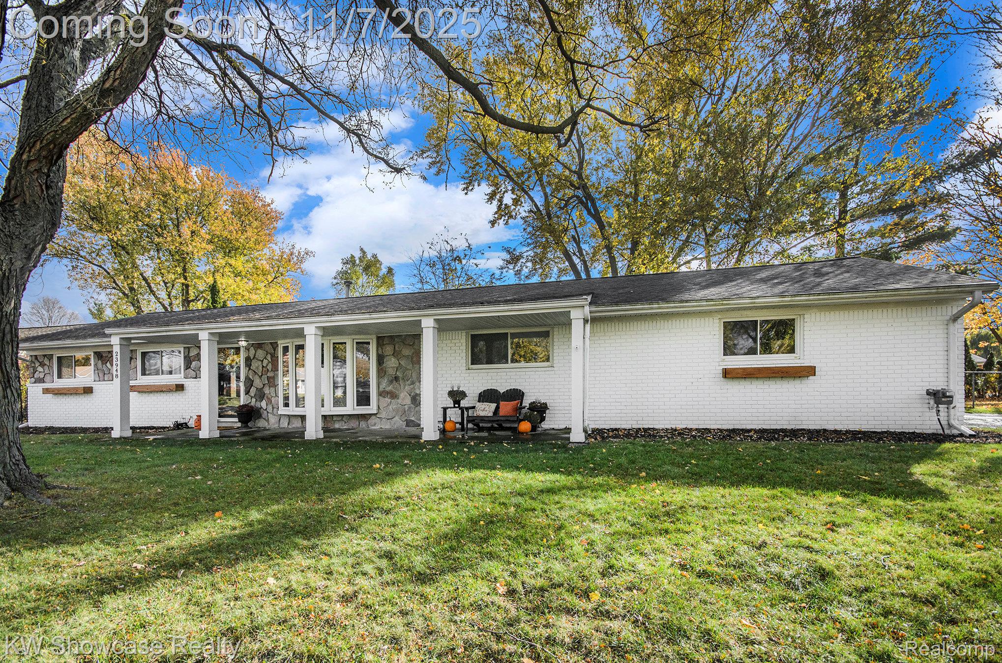 23948 Glen Ridge Court