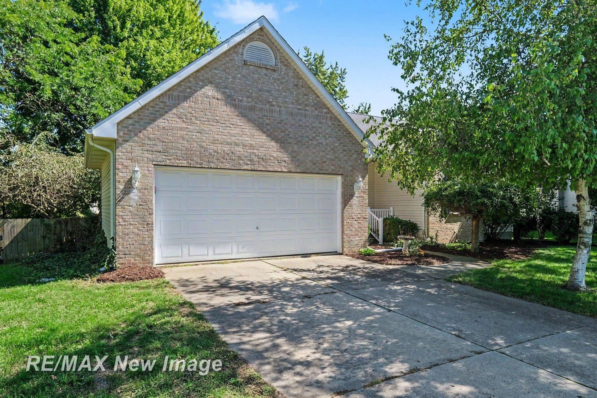 4439 W Edge Way