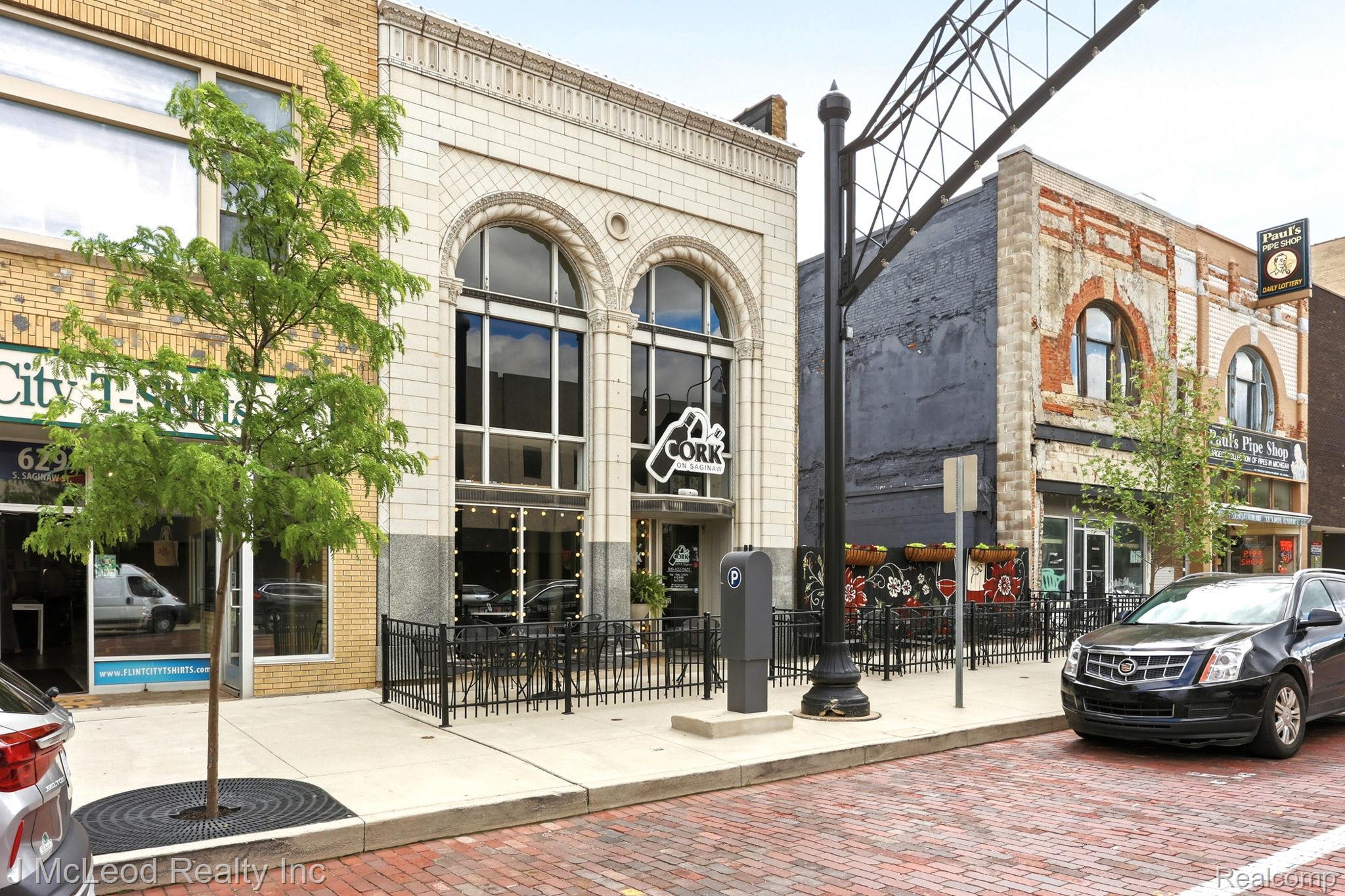 635 S Saginaw Street
