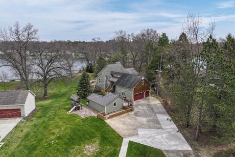 15355 LONGFELLOW Drive Argentine Township MI 48418
