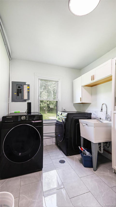 Tiny photo for 24898 Campbell Avenue, Warren City, MI 48089 (MLS # 20261082974)