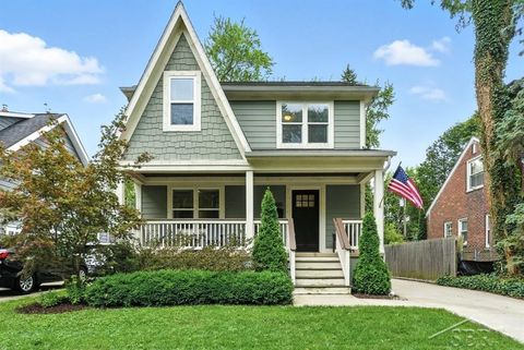 400 N Wilson Avenue Royal Oak City MI 48067