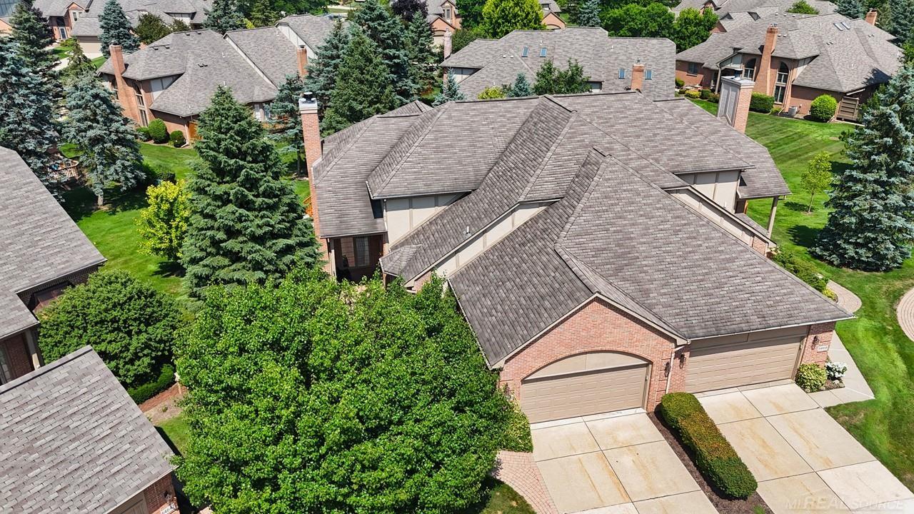 54630 Ashford Court