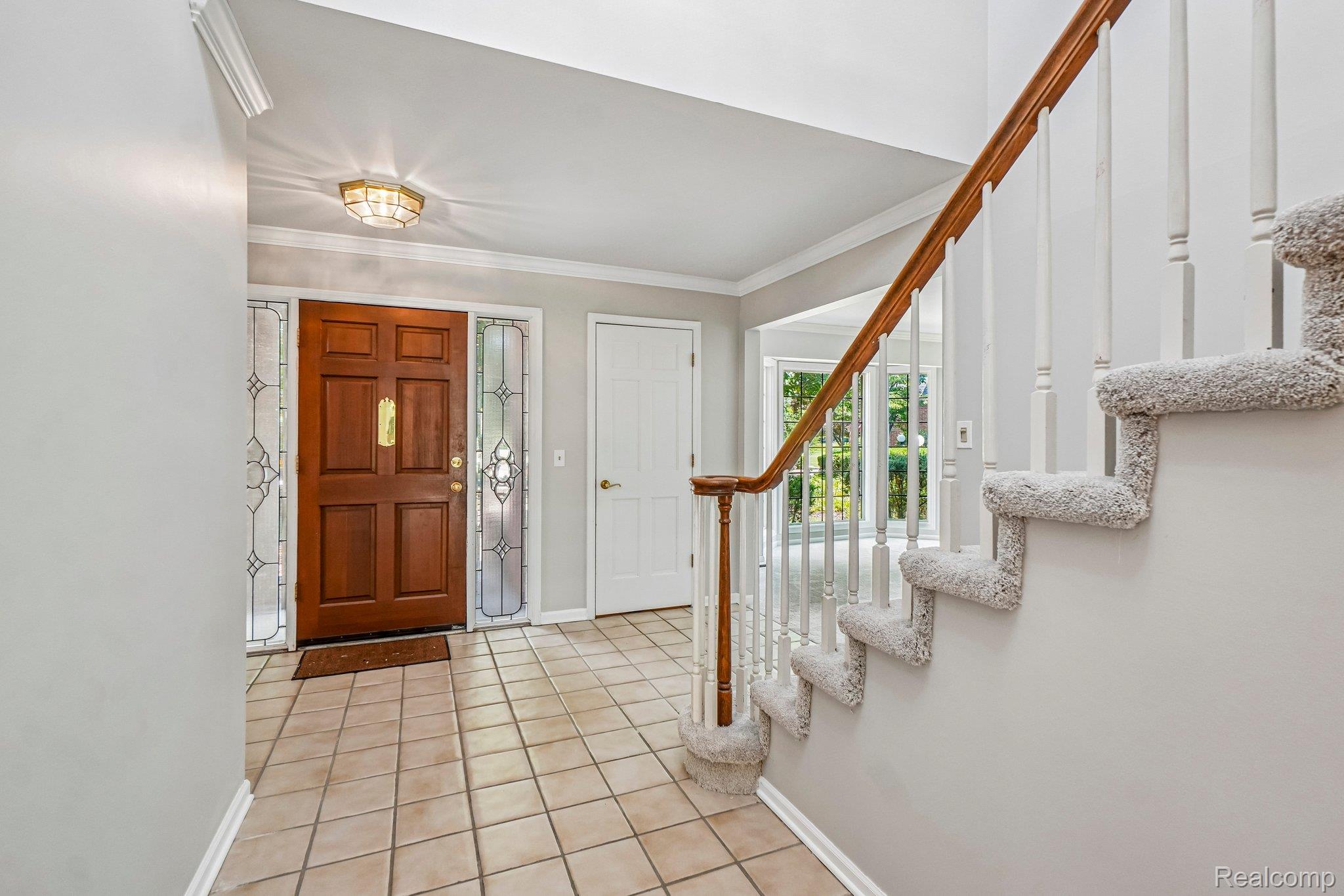 4523 Rivers Edge Drive