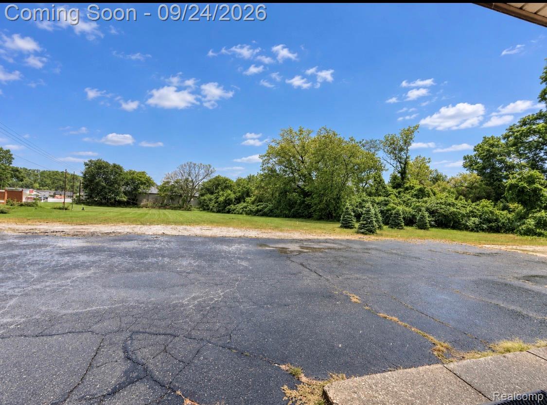 8330 Highland Road