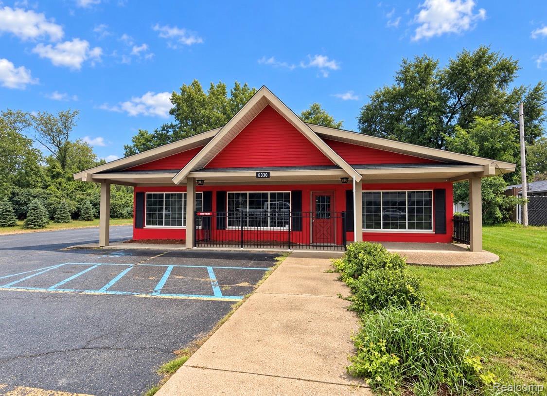 8330 Highland Road