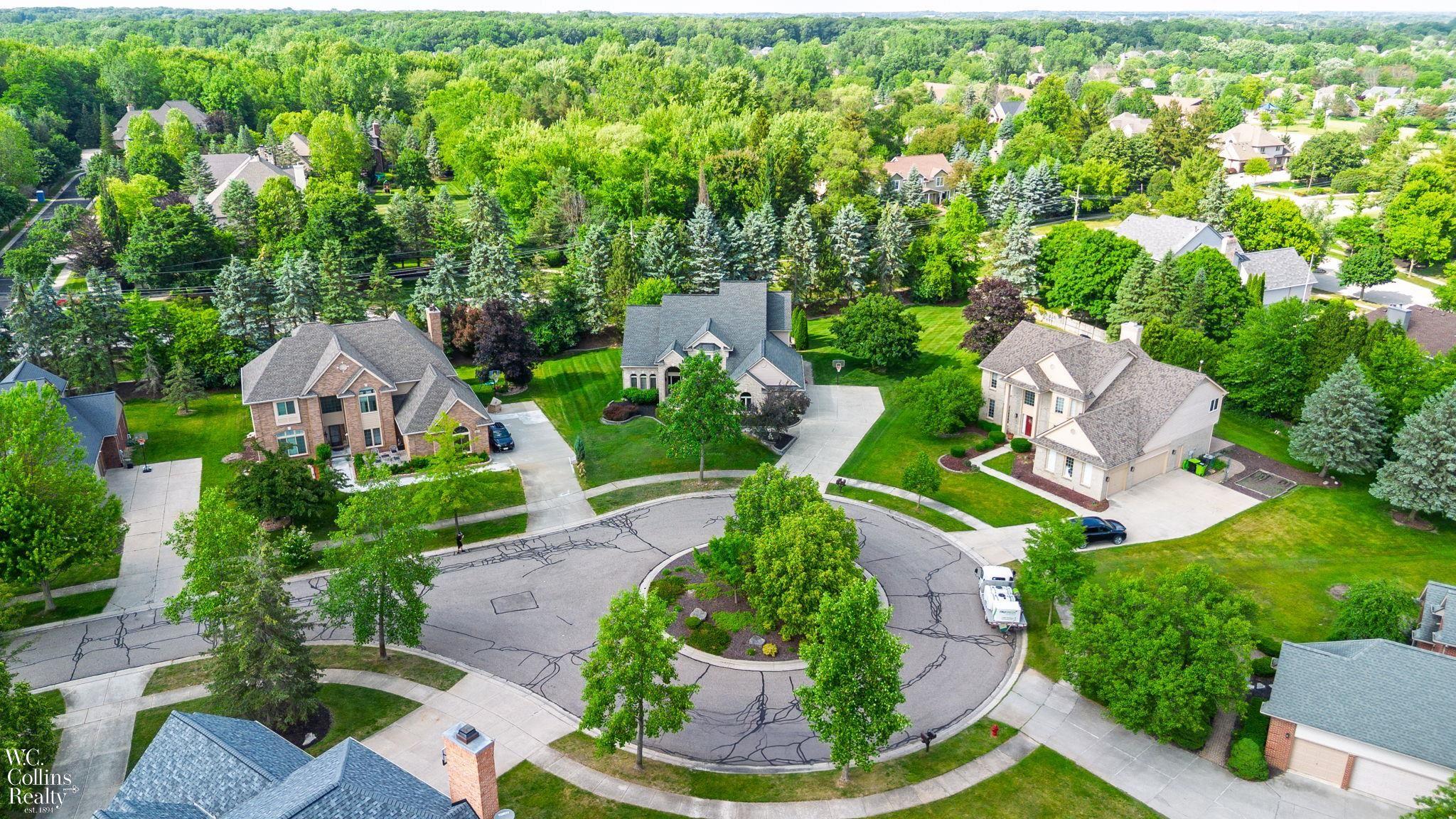 22297 Hazelton Ct Court