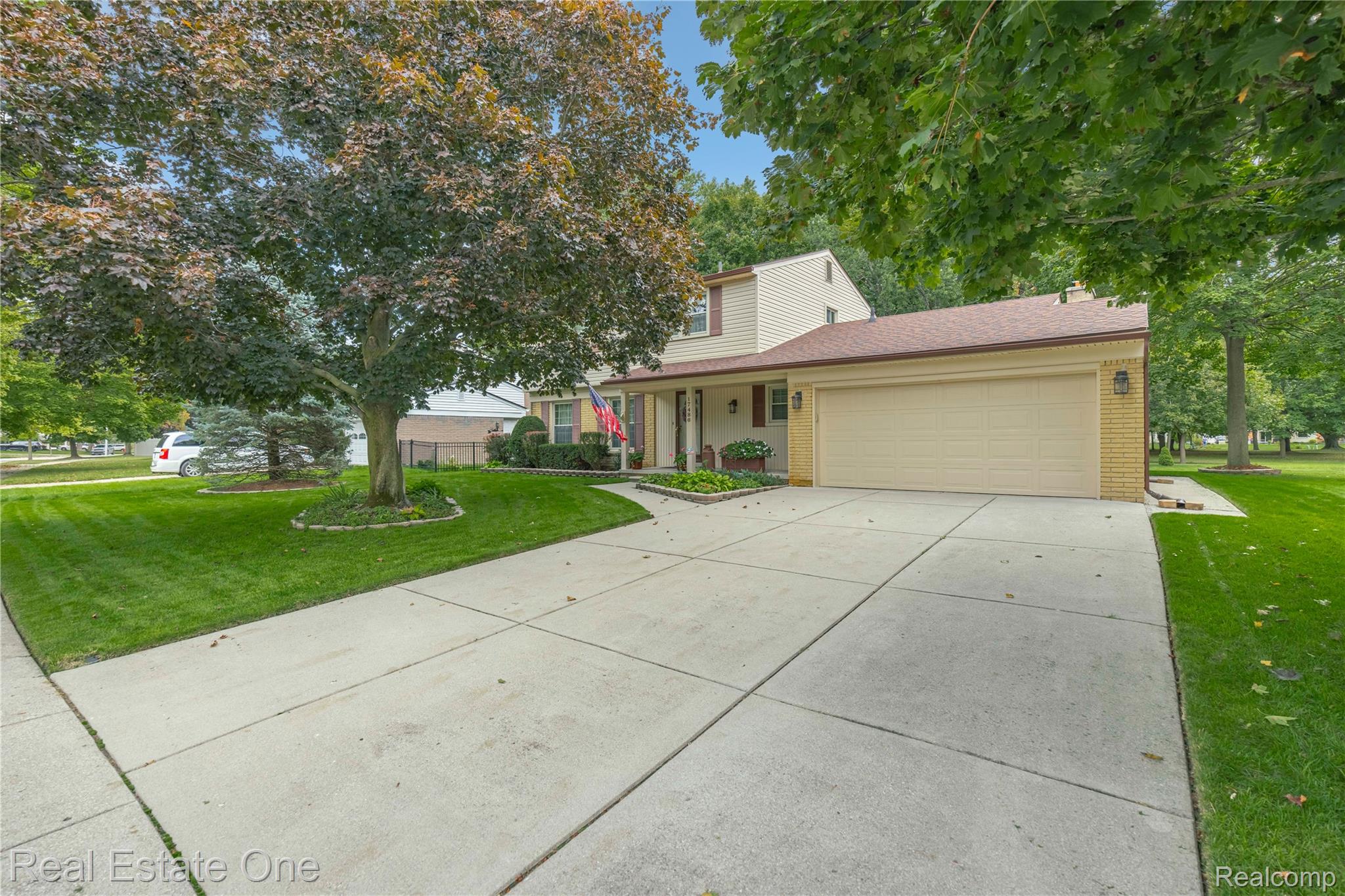 17486 Country Club Drive